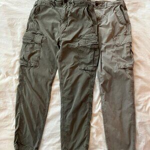 American Eagle Men's cargo pants size 29x32 - 2 pair!
